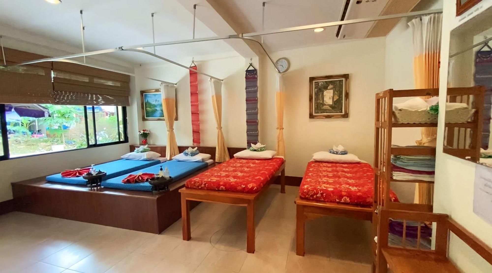 Kata View Guest House Phuket Exterior photo
